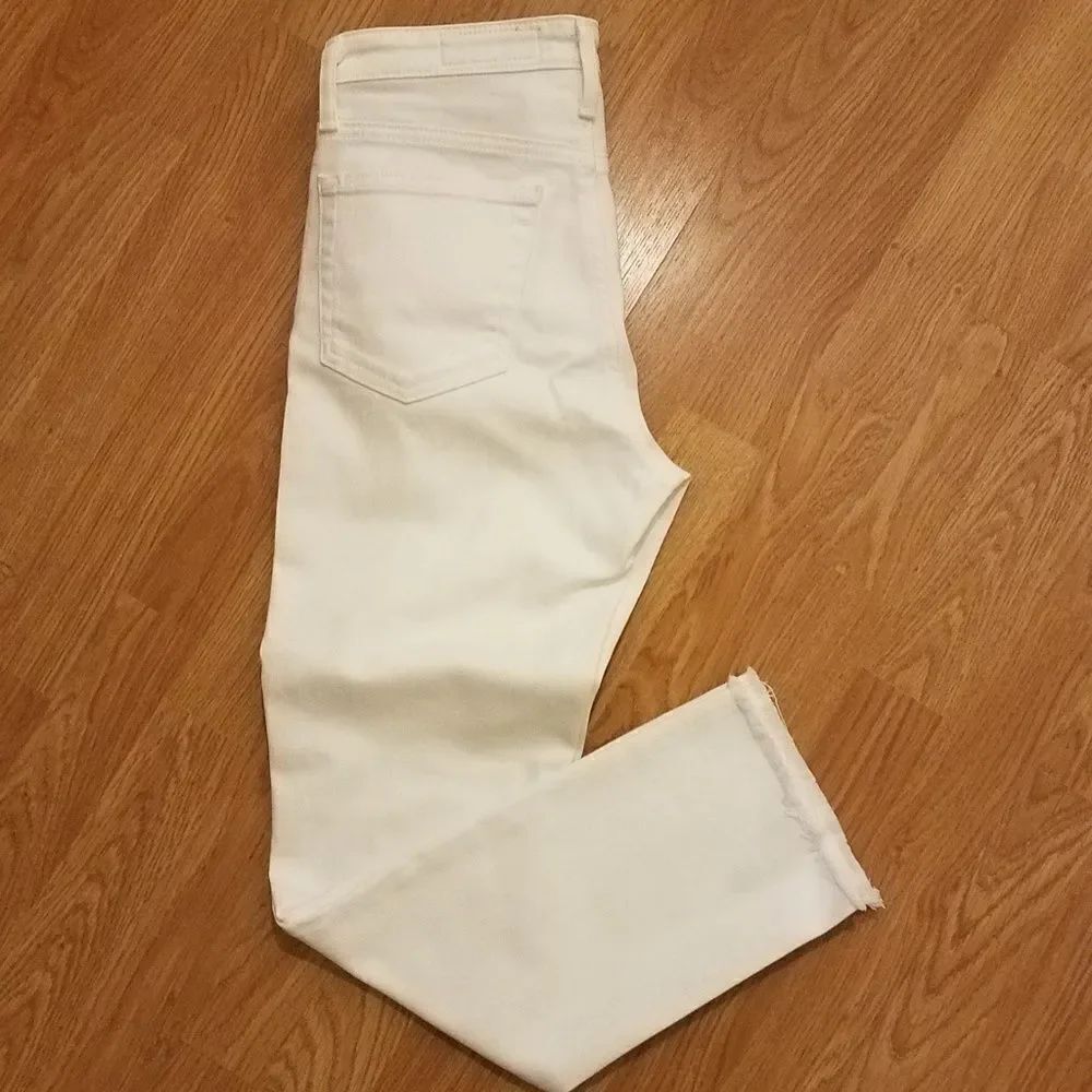 AG High Rise Straight Crop Raw Hem Jeans sz 26R